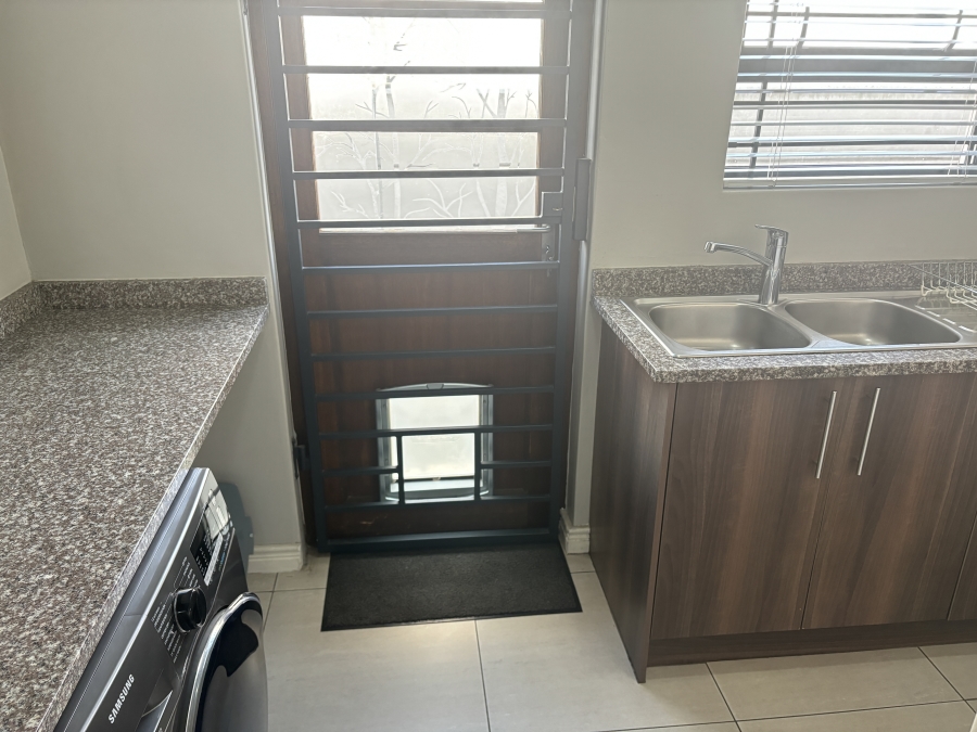 To Let 3 Bedroom Property for Rent in Sonkring Western Cape